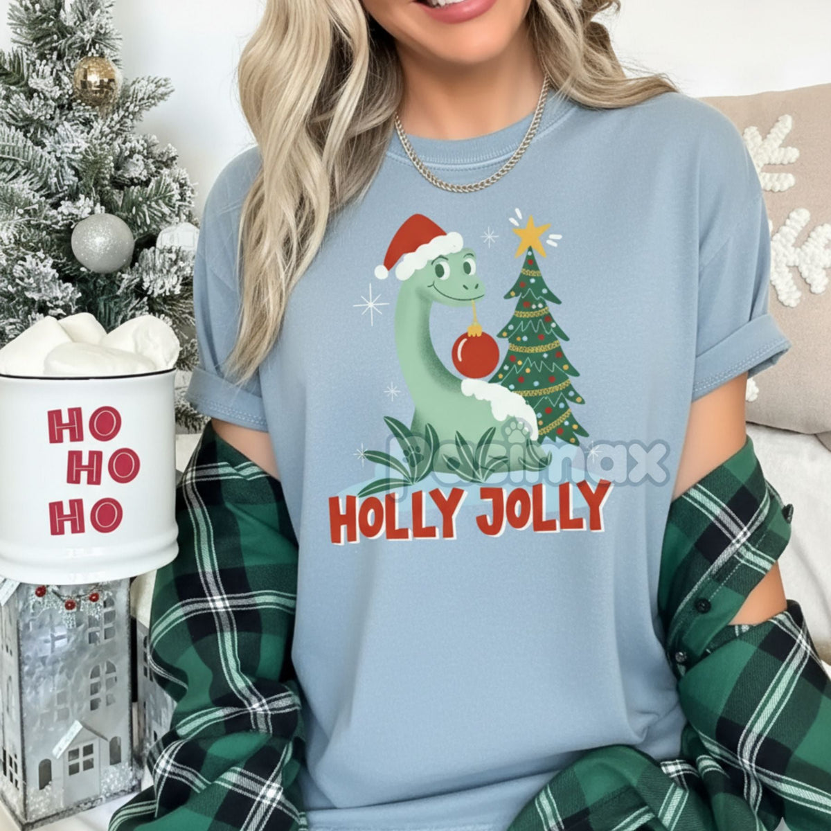'Holly Jolly' Christmas T-shirt – Retro Holiday Tee, Merry & Bright Shirt, Festive Christmas Gift