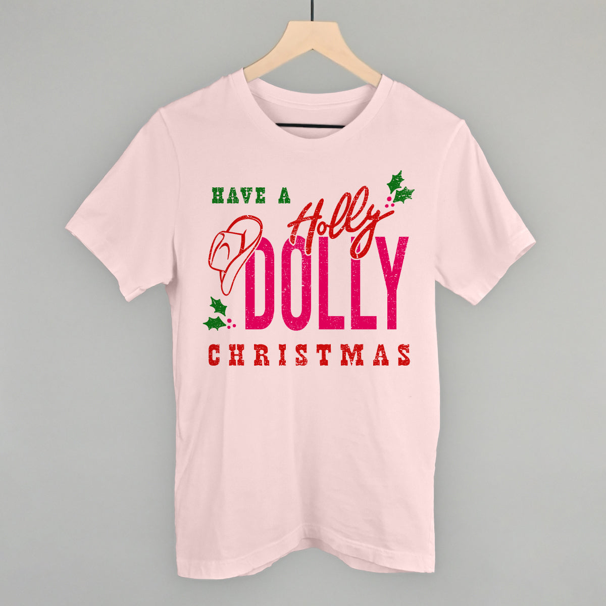 Holly Dolly Christmas graphic tee in Soft Pink